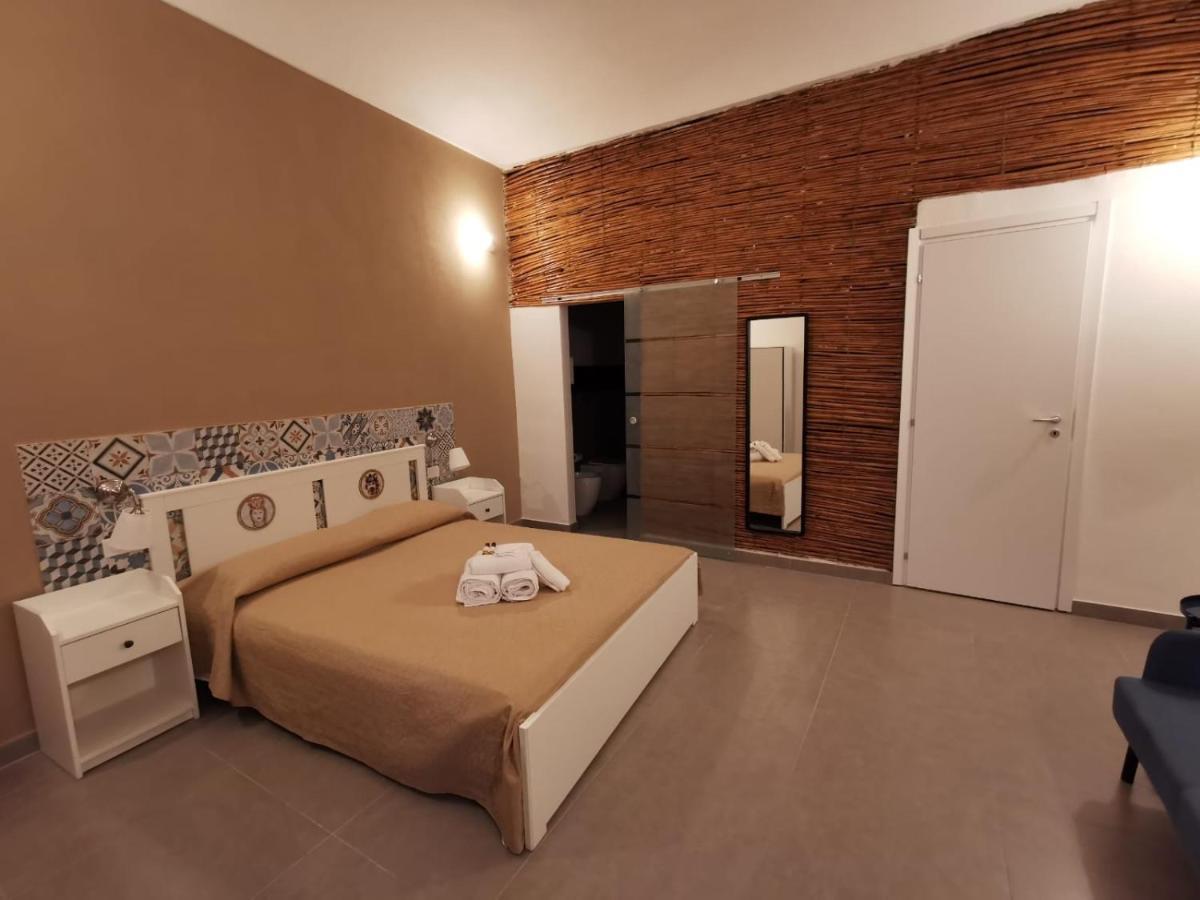 Hercules Suites Noto Eksteriør billede